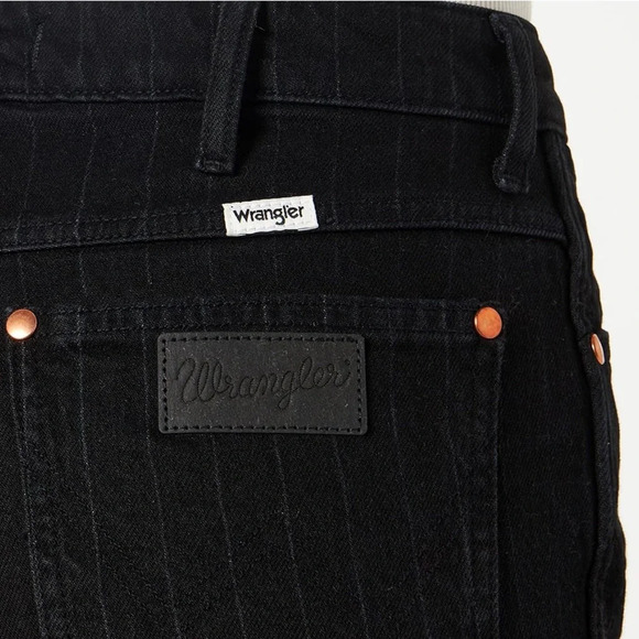 WRANGLER WOMENS BONNIE 683 BLACK PINSTRIPE MODERN LOOSE FLARE JEANS PLUS SIZE 35 - Picture 6 of 13